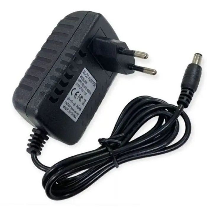 CHARGEUR 12V 2A